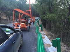 四川公路波形護(hù)欄工程項目